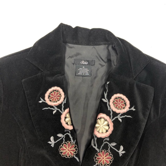 Sele Black Velvet Embroidered Jacket - Picture 4 of 8